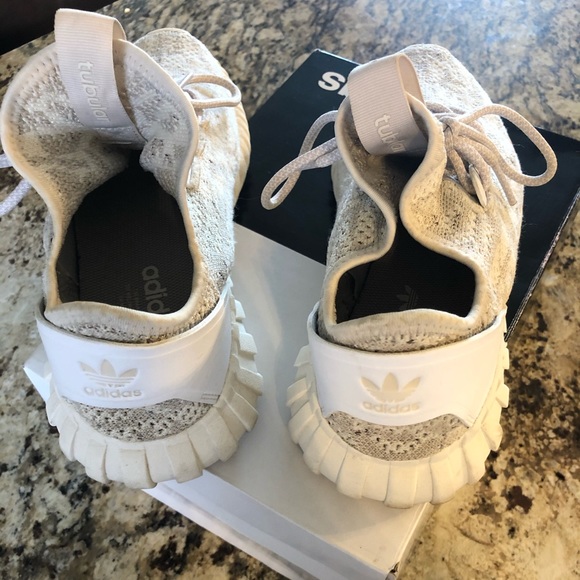 Shoes use 1 time - Picture 2 of 4